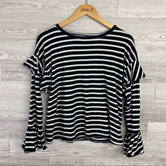 Ruffle Trim Long Sleeve Blouse